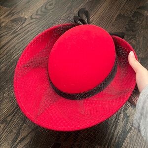 Doeskin Felt Veiled Red Cocktail Hat 100% Wool